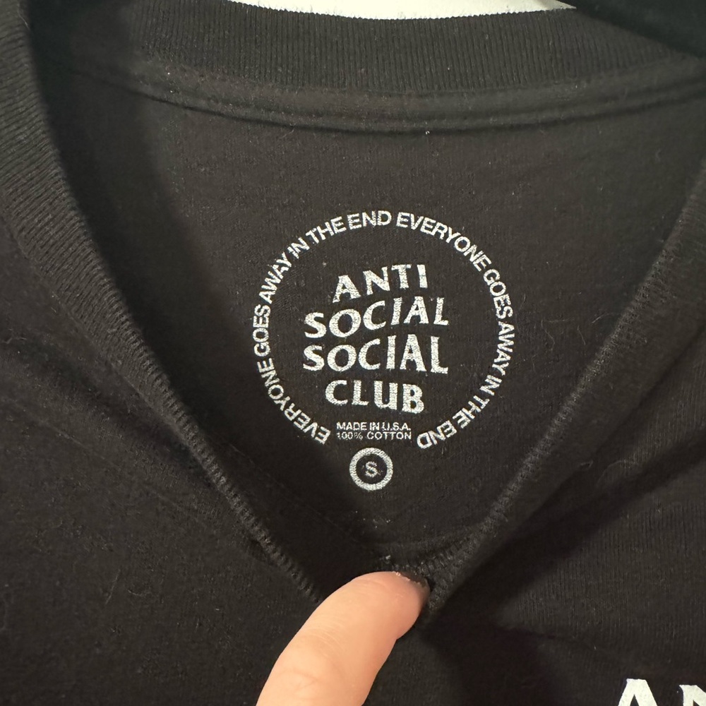 Anti Social Social Club âCancelledâ Tee - Picture 3 of 4
